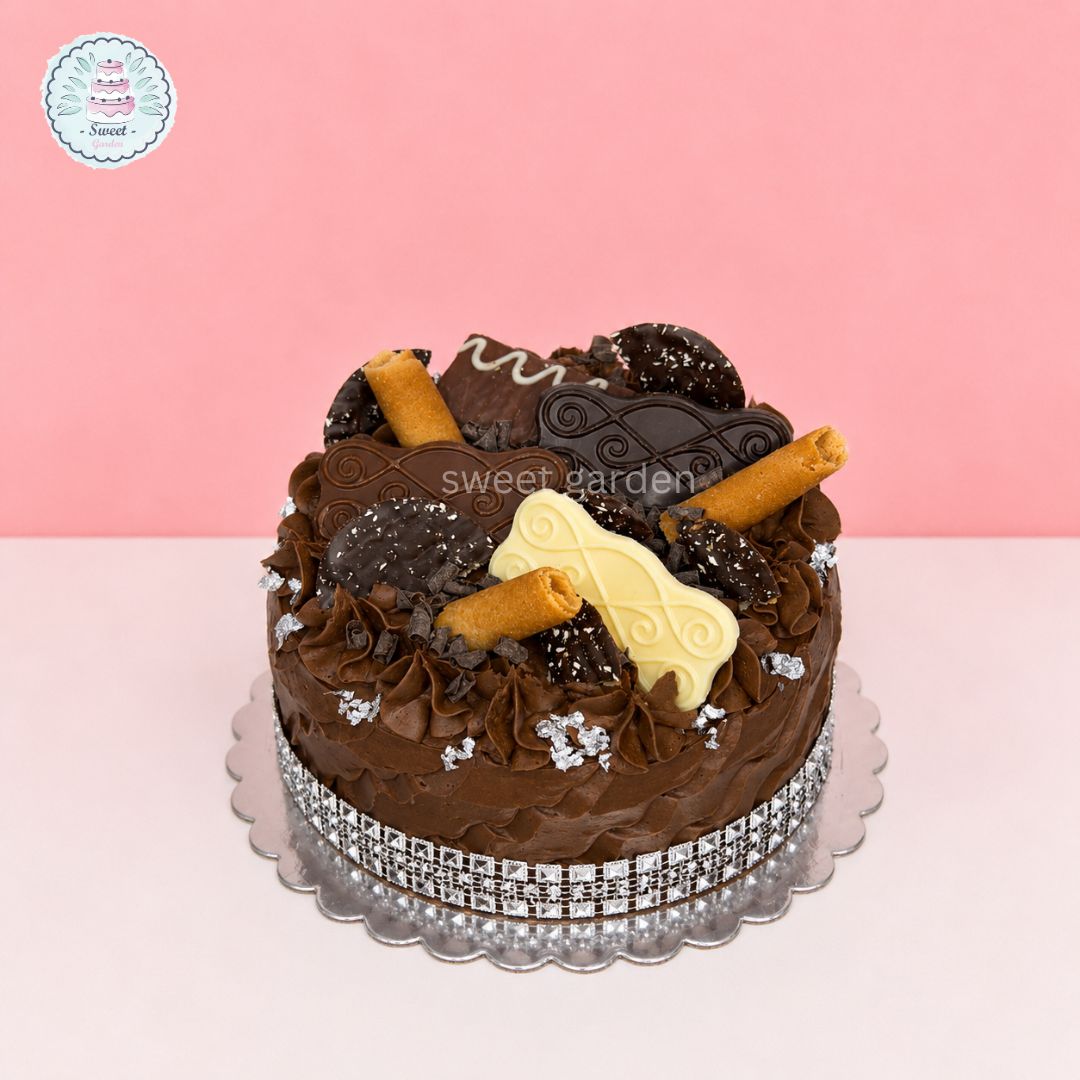 Midnight Chocolate Small Cake - Image 3