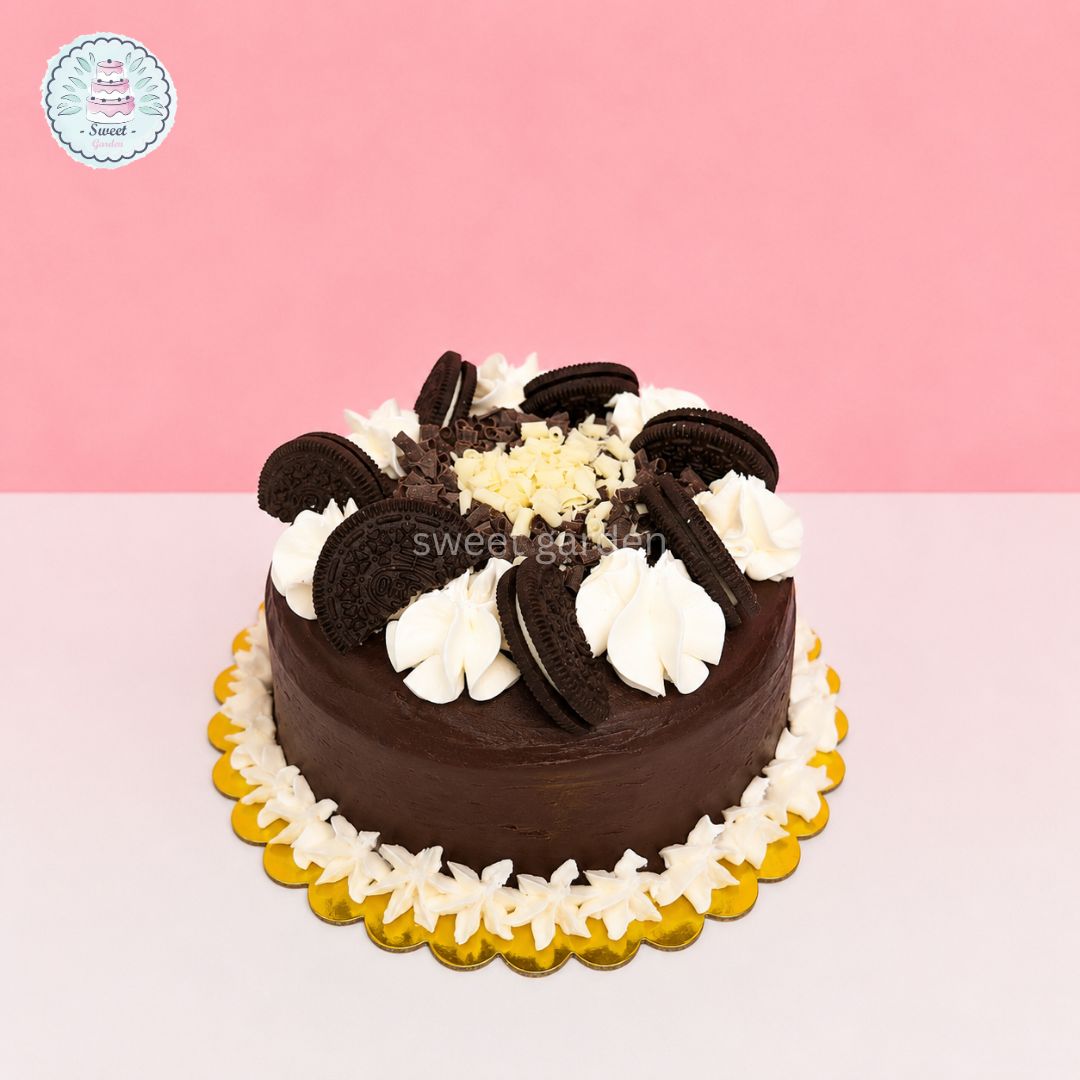 Oreo Delight Small Cake - Image 2